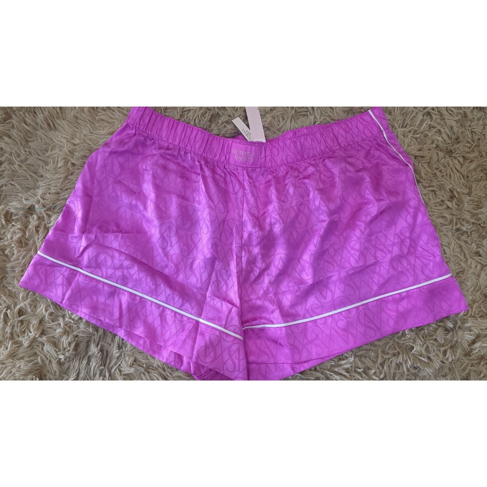 Victoria Secret Pink Satin Monogram Pajama Shorts‎ Large NWT 11215977 Hot Pink